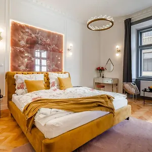 Emperor Castle View Apartment Prague