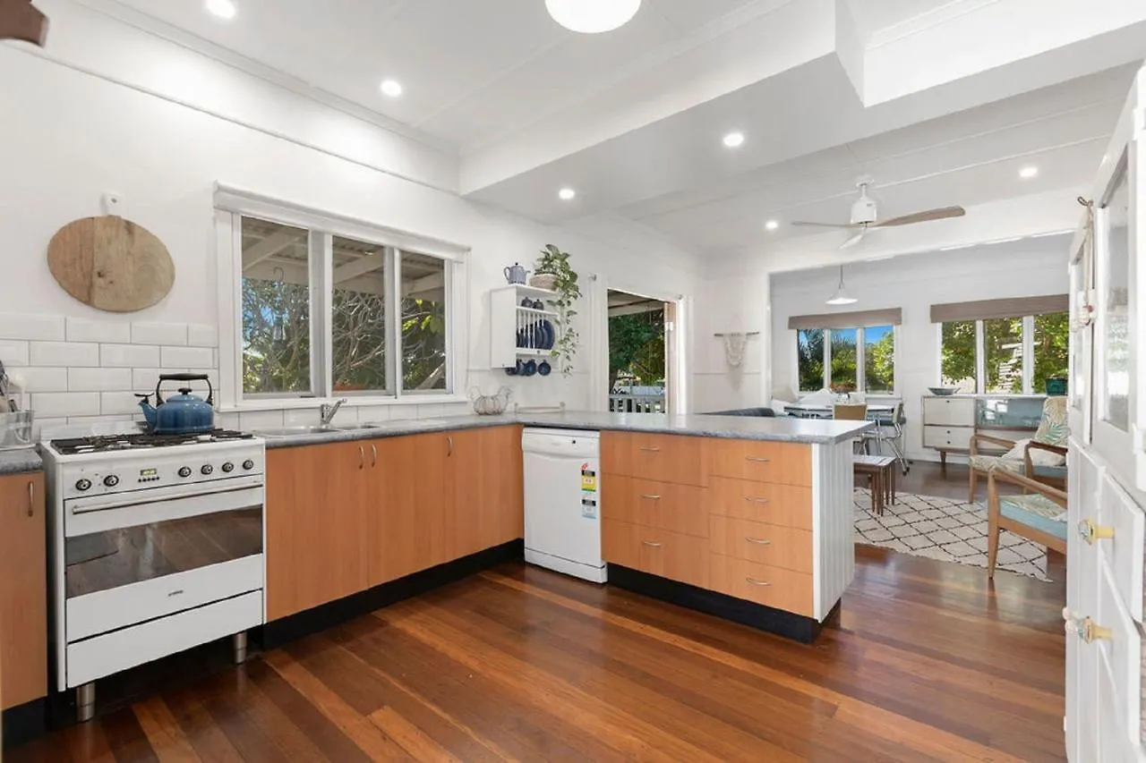 Landsborough Pde 122 Golden Beach
